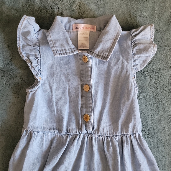 Assorted Girls' Dresses Collection - Picture 15 of 16
